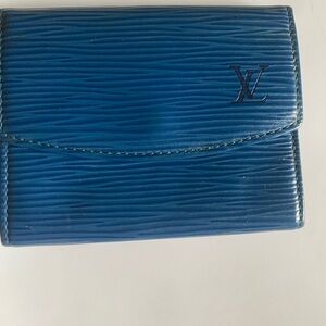 - LV Epi Blue Wallet -EUC